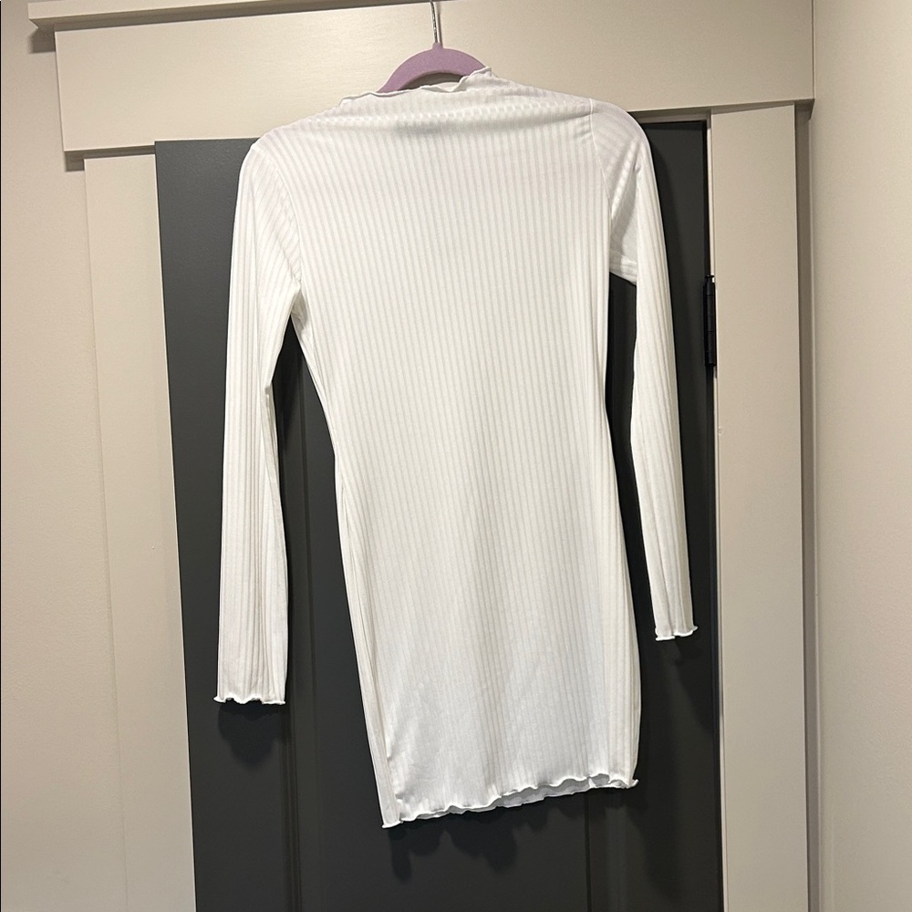 PrettyLittleThing White Long Sleeve Dress